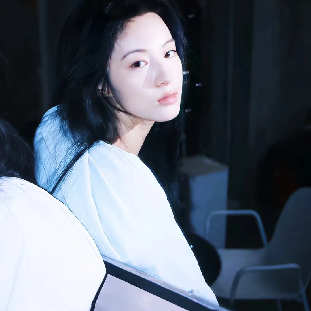露台春潮